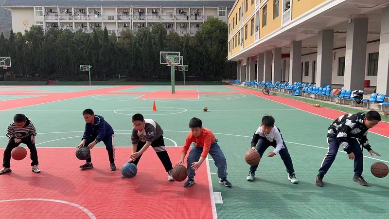 根据我国相关规定，自考本科申请学位证的时间限制如下：